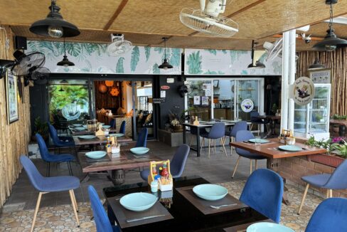 Terrasse-restaurant-paris-bakery-hua-hin