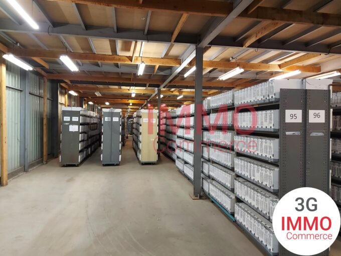 Local Industriel / Bâtiment à Niort