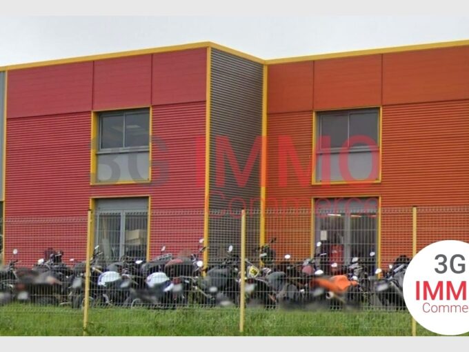 Divers services à Échiré