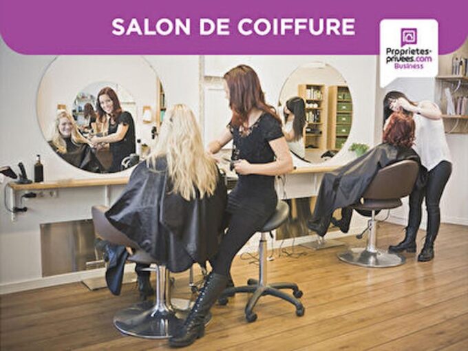 75010 PARIS – SALON DE COIFFURE, ESTHETIQUE, INSTITUT DE BEAUTÉ, 68 M² – EMPLACEMENT N° 1