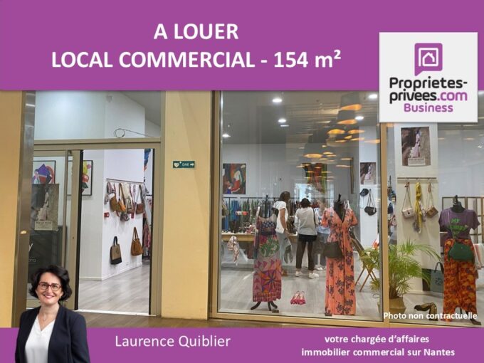 NANTES CENTRE – LOCAL COMMERCIAL PMR, 154 m², GRANDE VITRINE