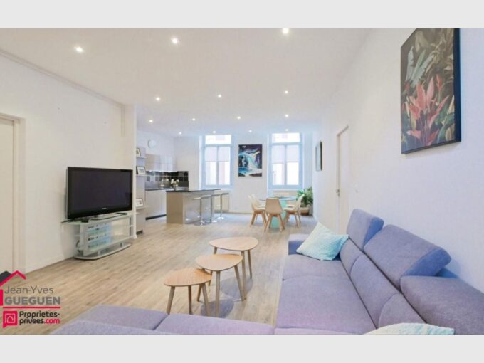 Bureaux 127 m² avec ascenseur place Capitole – Métro A