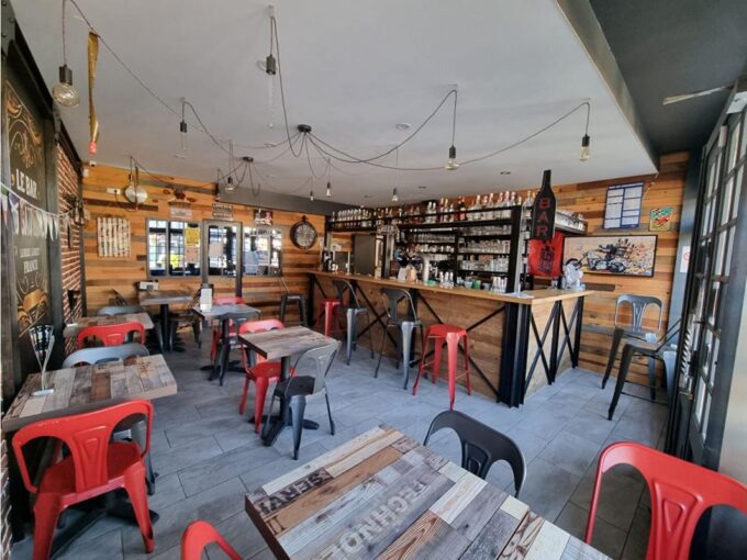HOTEL, BAR, RESTAURANT  3 ETOILES – SECTEUR MONTARGIS et FORËT D’ORLEANS