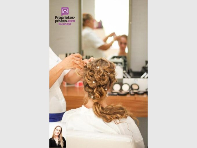 SAINT QUENTIN EN YVELINES – SALON DE COIFFURE, Emplacement N° 1