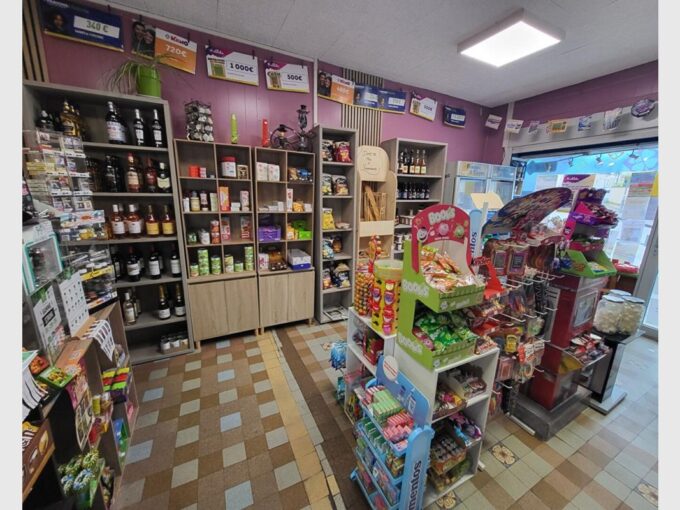 MAMERS – TABAC, FDJ, AMIGO, vente alcool, avec un appartement