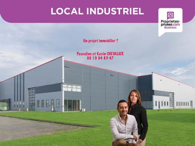 SAINT MARTIN DE CRAU – Local commercial 500 m²