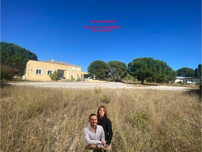 EXCLUSIVITE ISTRES – MURS COMMERCIAUX LIBRES avec LOGEMENT + TERRAIN CONSTRUCTIBLE, 625 m²