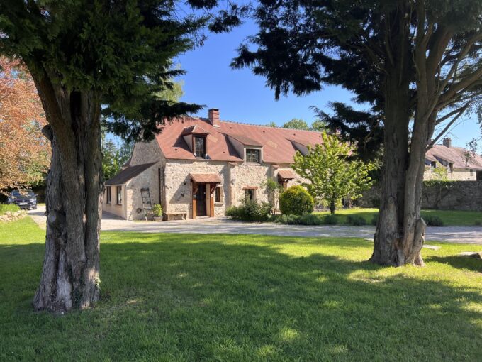 Maison en pierre à Compiègne