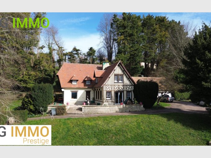 Maison et grand terrain à Cambremer