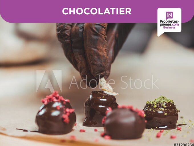 SECTEUR COMPIEGNE –  Pâtisserie,  Chocolaterie, Glacier avec logement